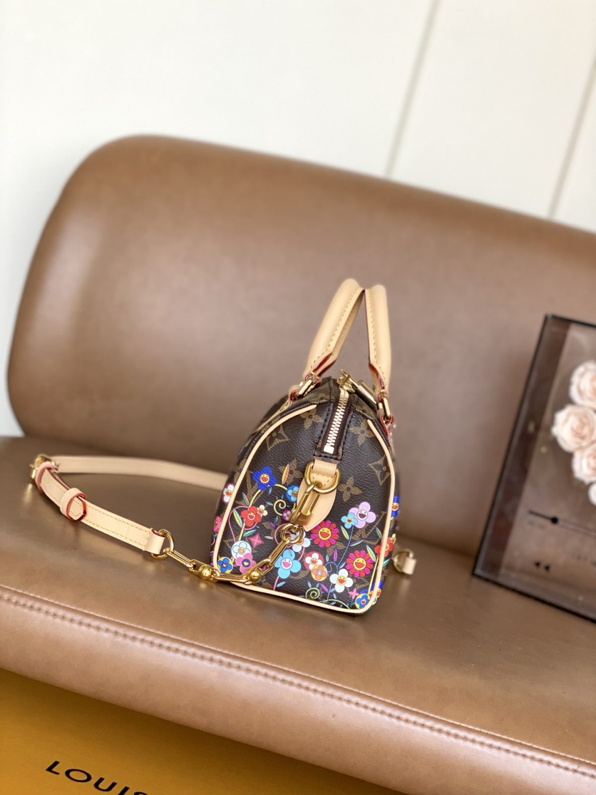 LV Speedy Bandouliere 20 - Image 3