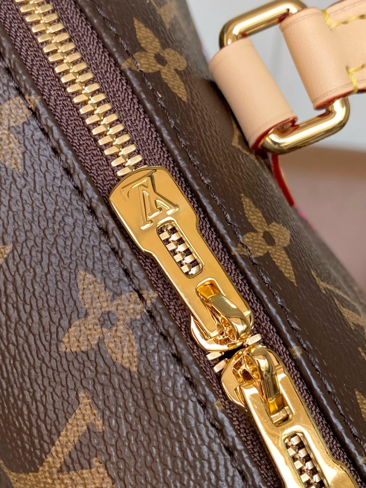 LV Speedy Bandouliere 20 - Image 6