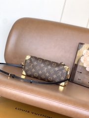LV Slim Trunk - Image 2