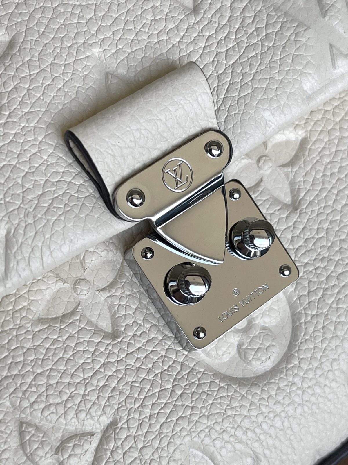LV Nano Madeleine - Image 5