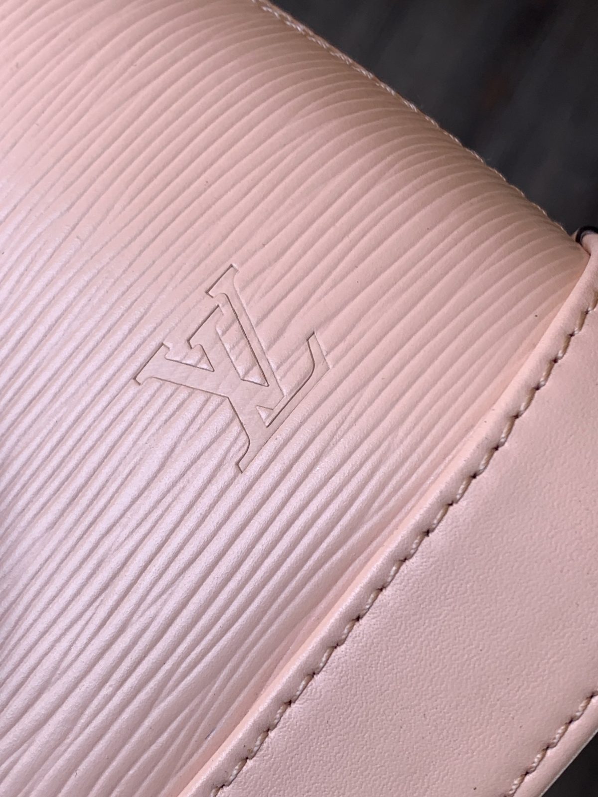 LV Alma BB - Image 6