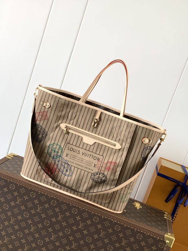 LV Neverfull Bandoulière Inside Out GM