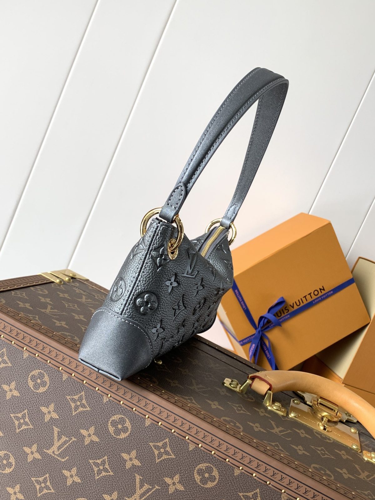 LV Pochette Sèvres - Image 4