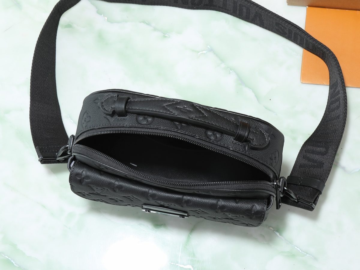 LV S Lock Messenger - Image 10