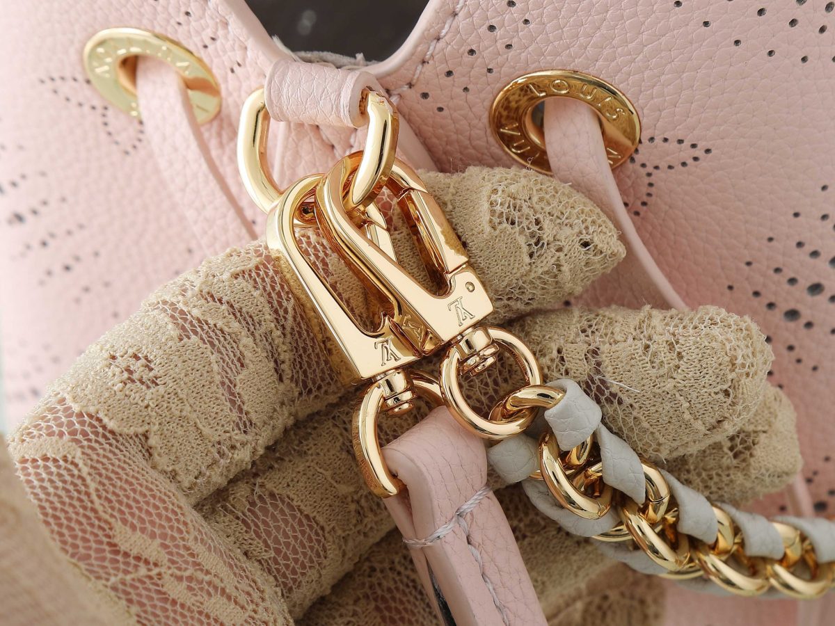 LV Bella Bucket Bag - Image 11