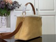 LV Capucines Souple GM - Image 3