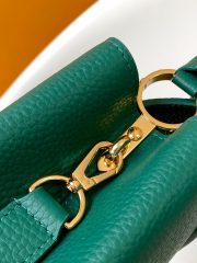 LV Capucines BB - Image 5