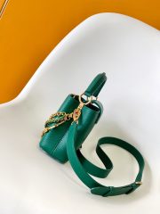 LV Capucines BB Mini Bag - Image 3