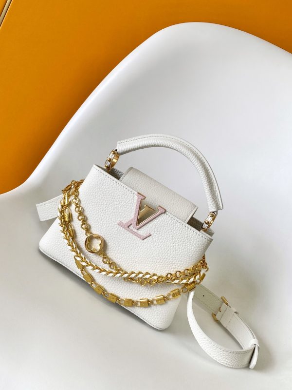 LV Capucines BB Mini