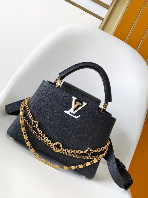 LV Capucines BB