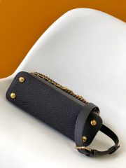 LV Capucines BB - Image 4