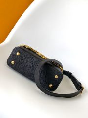 LV Capucines BB Mini Bag - Image 4