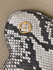 LV Capucines - Image 7