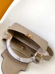 LV Capucines - Image 8