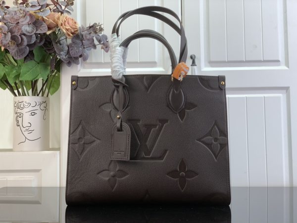 LV Onthego MM