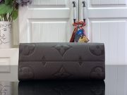 LV Onthego MM - Image 4