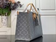 LV Onthego MM - Image 3