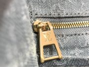 LV Onthego MM - Image 8