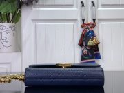 LV Pochette Louise - Image 4