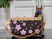 LV x TM Pochette Accessoires - Image 2