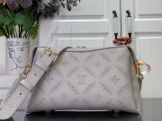 LV Hand It All PM - Image 2