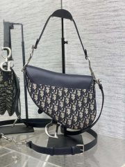 Dior Saddle Bag - Image 2