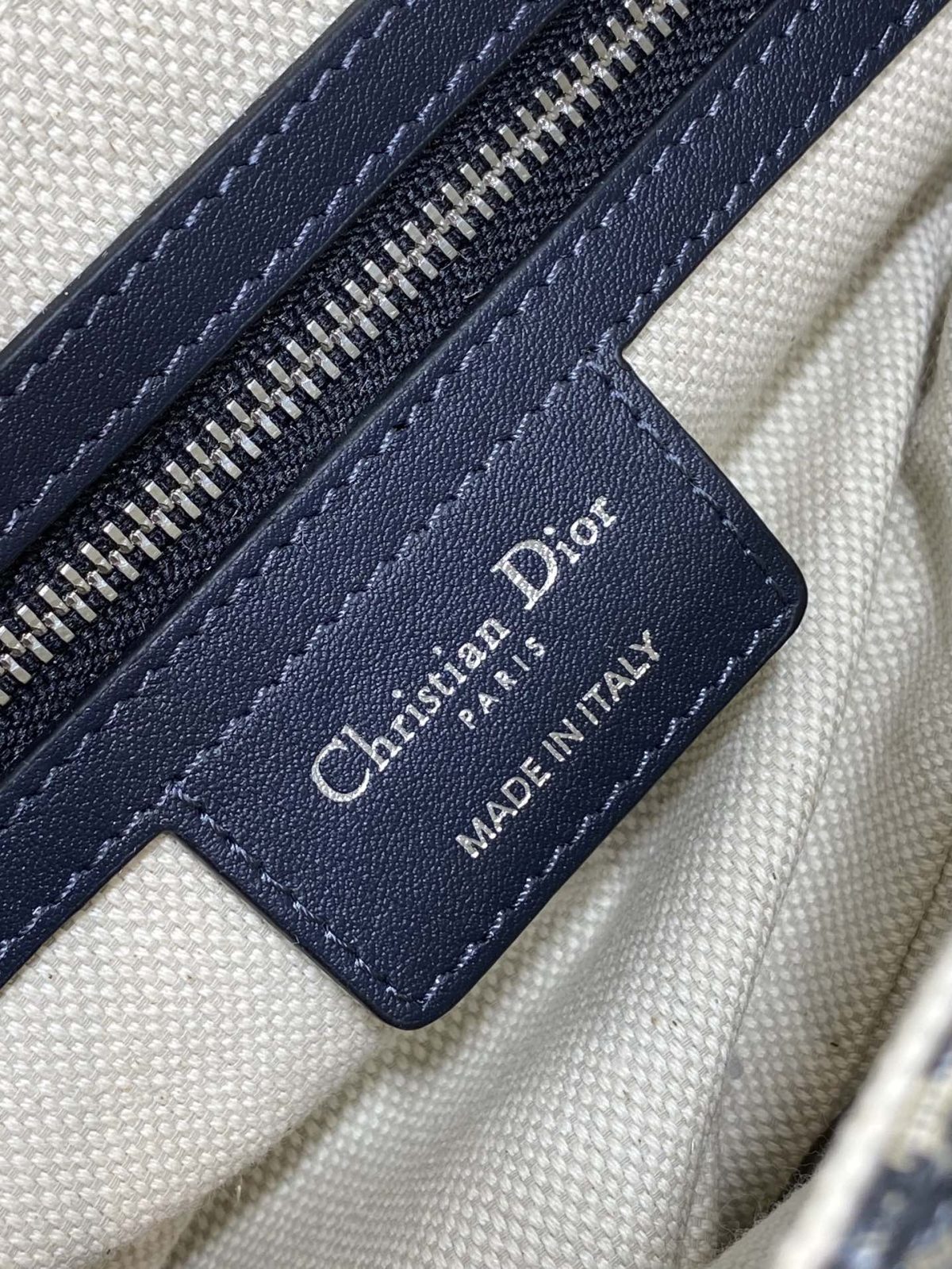 Dior Saddle Bag - Image 8
