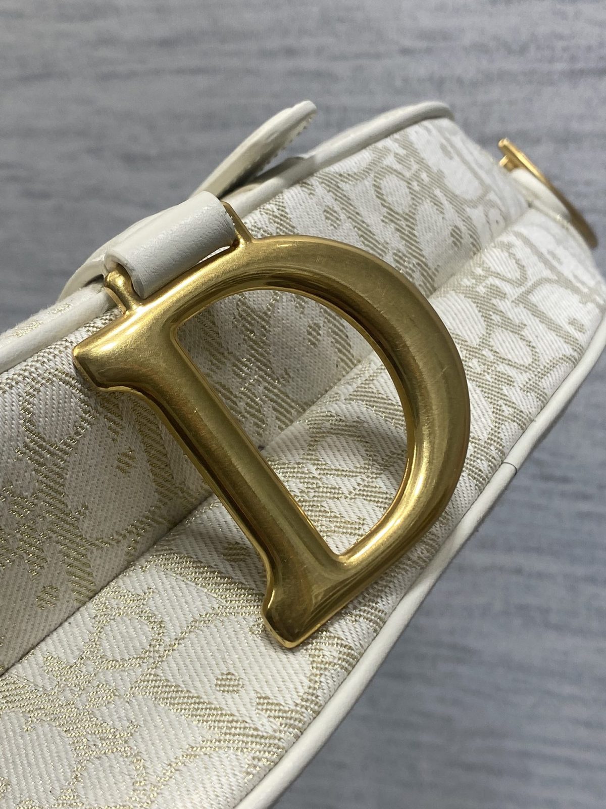 Dior Saddle Bag - Image 5