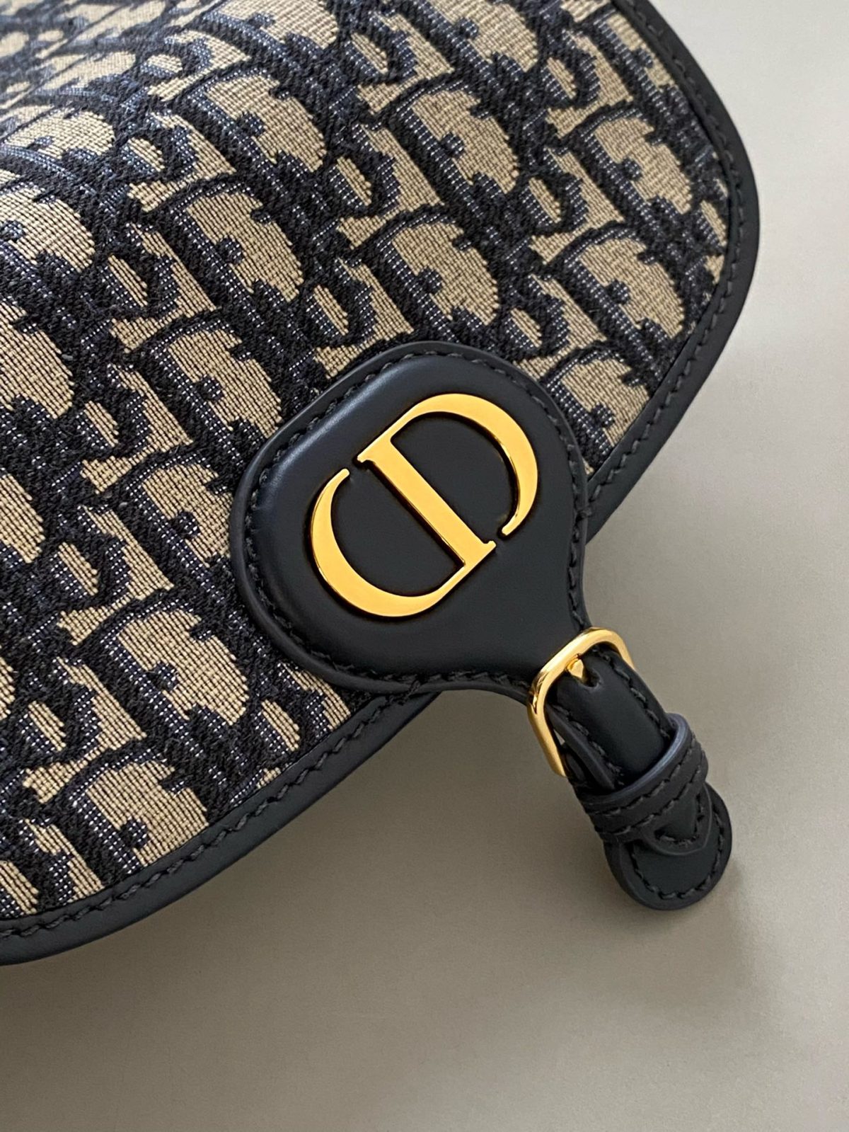 Dior Bobby Small Bag - Image 6