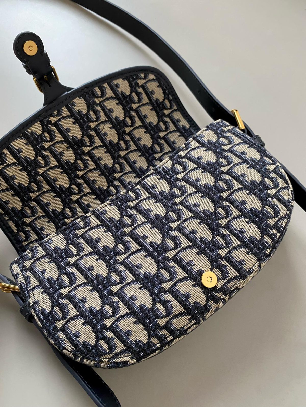 Dior Bobby Small Bag - Image 7