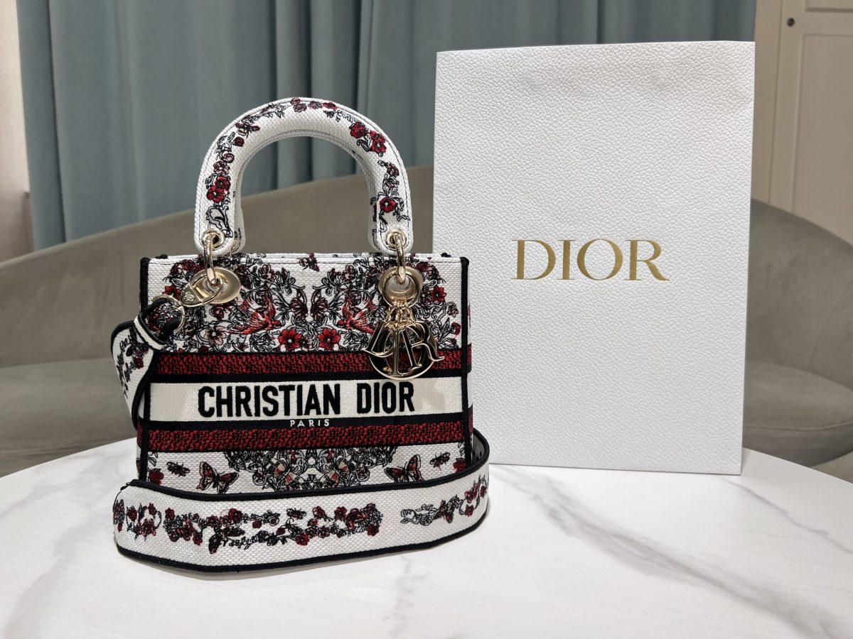 Dior Lady Handbag - Image 1