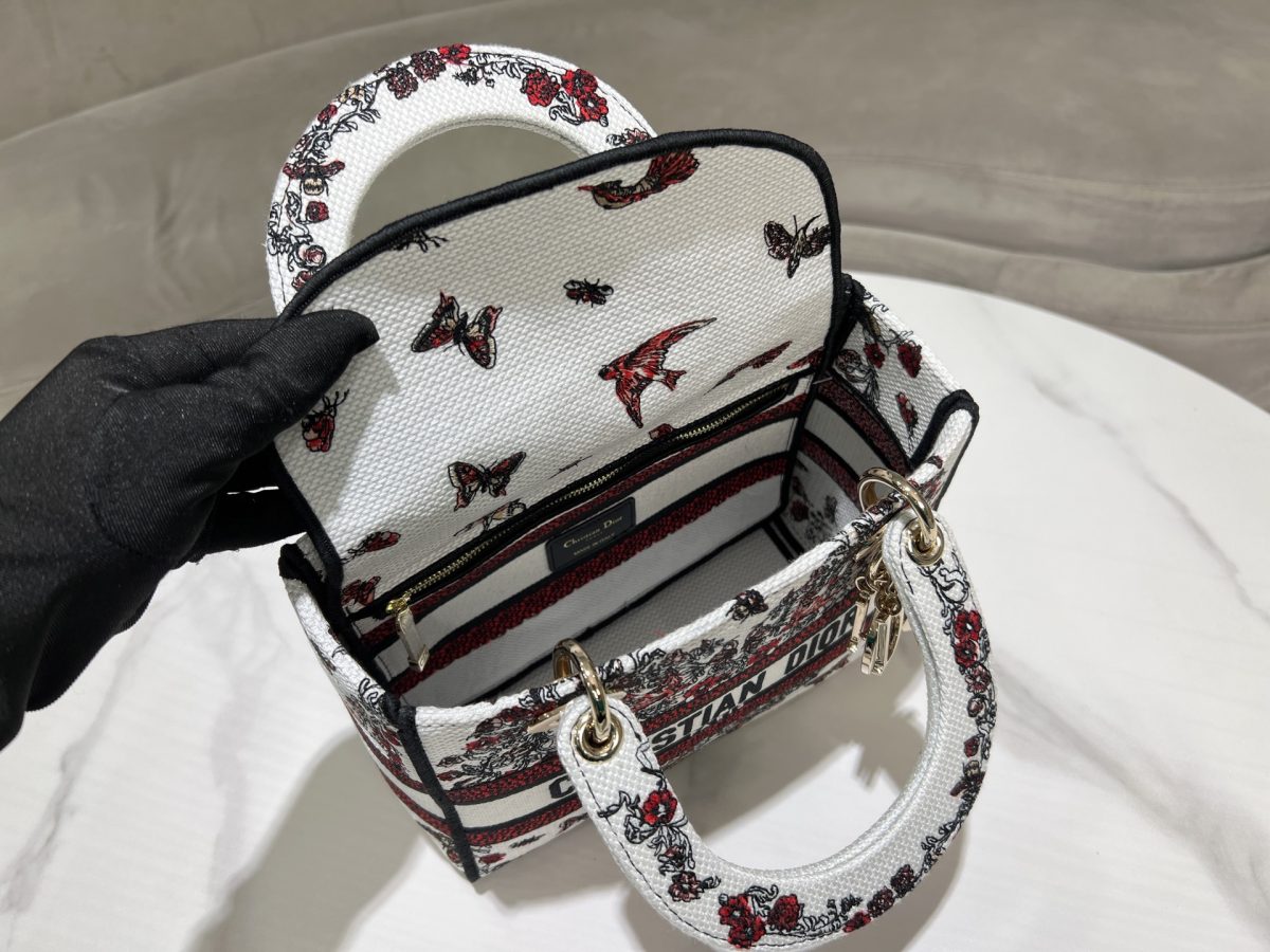 Dior Lady Handbag - Image 8
