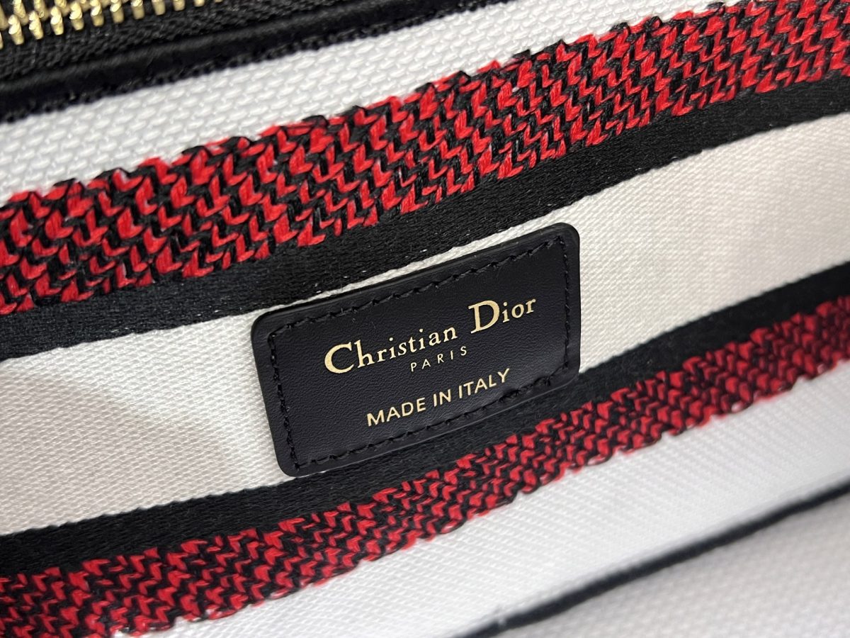 Dior Lady Handbag - Image 9