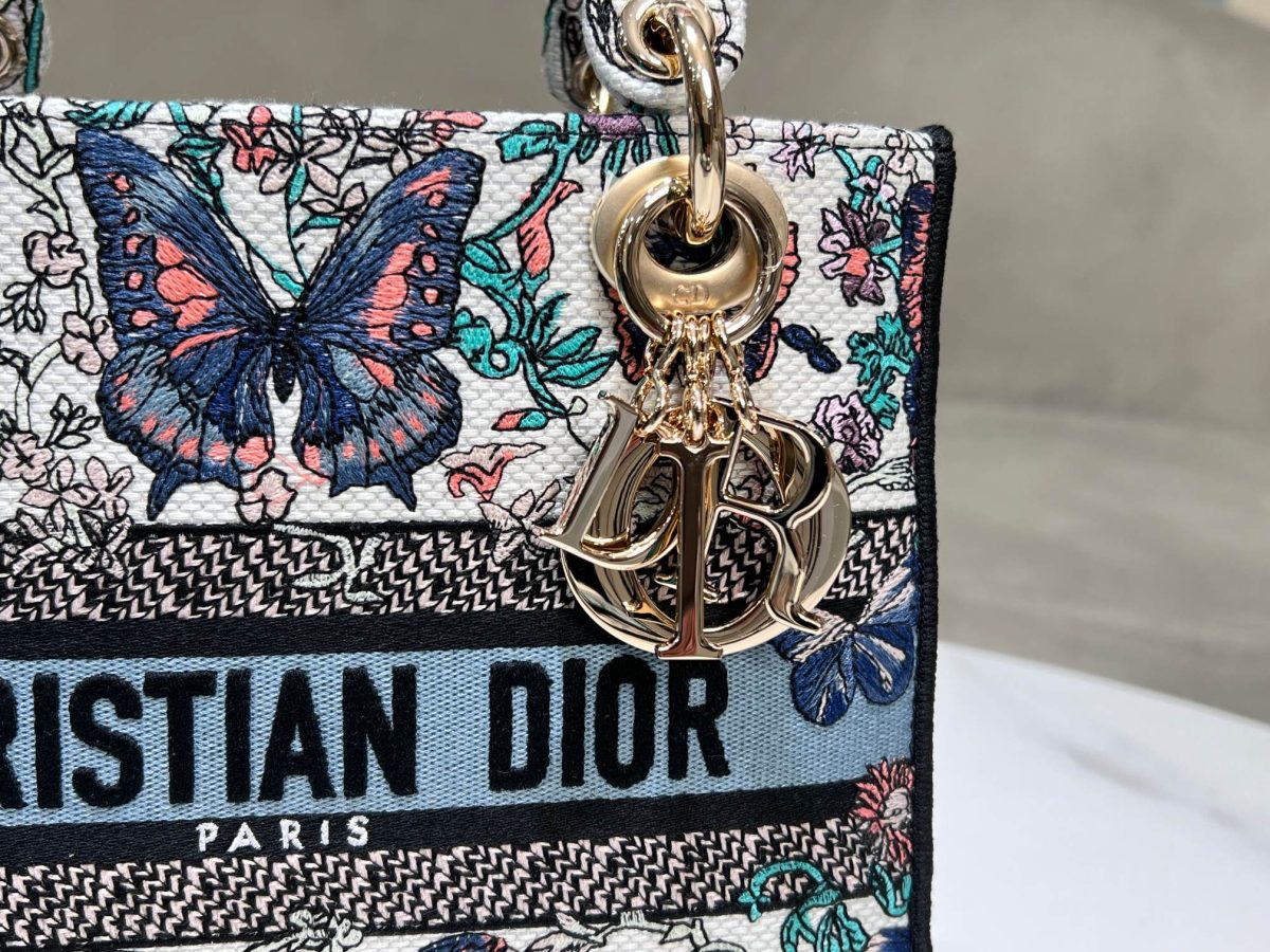 Dior Lady Handbag - Image 6