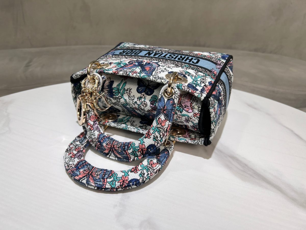 Dior Lady Handbag - Image 4