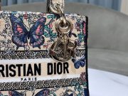 Dior Lady Handbag - Image 4