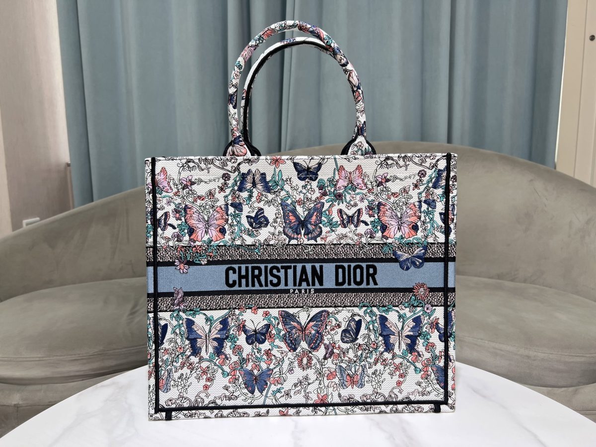 Dior Book Tote Large Bag - Image 2