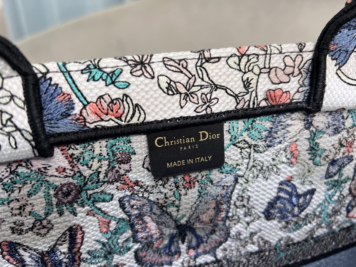Dior Book Tote Large Bag - Image 9