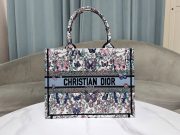 Dior Book Tote Medium Bag - Image 2