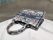 Dior Book Tote Medium Bag - Image 4