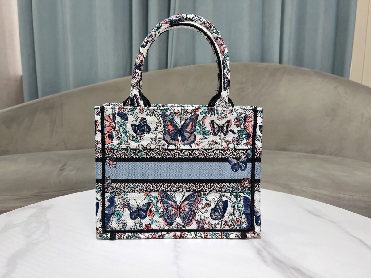 Dior Book Tote Small Bag - Image 3