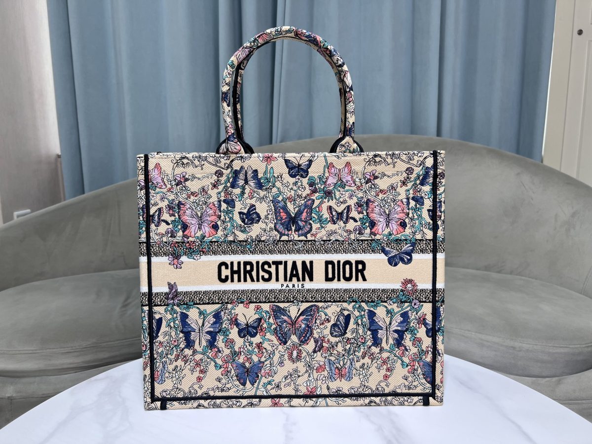 Dior Book Tote Large Bag - Image 2