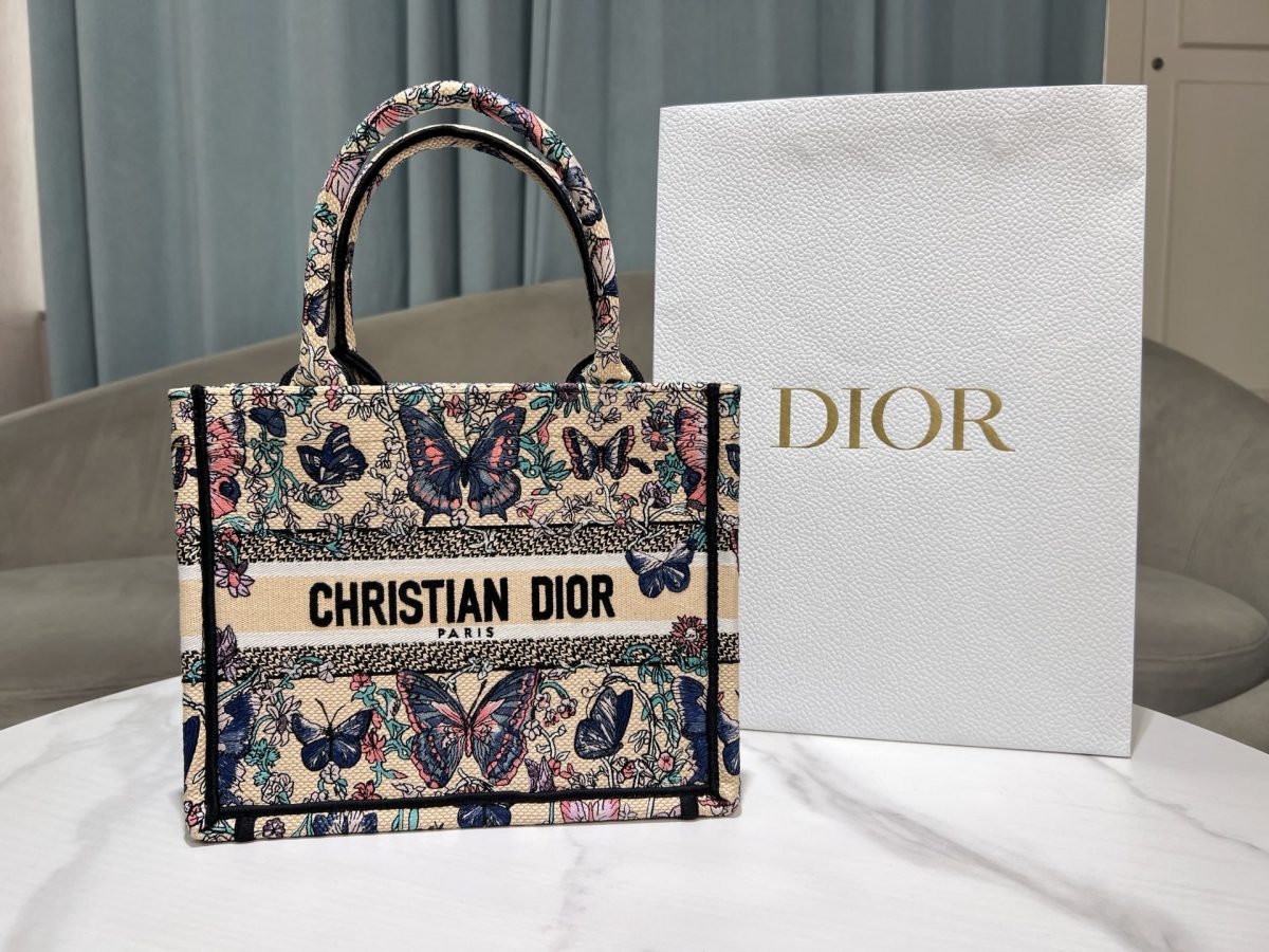 Dior Book Tote Small Bag - Image 1