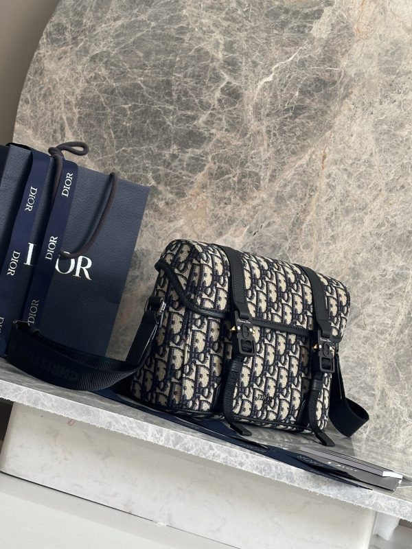 Dior Hit the Road Messenger Bag with Flap - Image 2