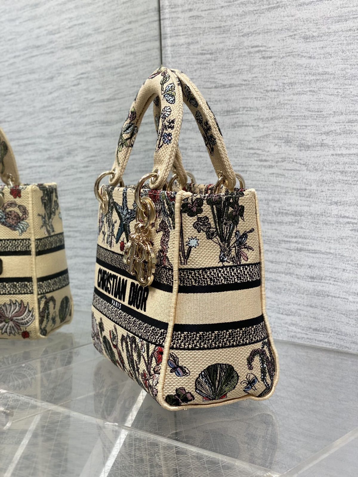 Dior Lady Handbag - Image 5