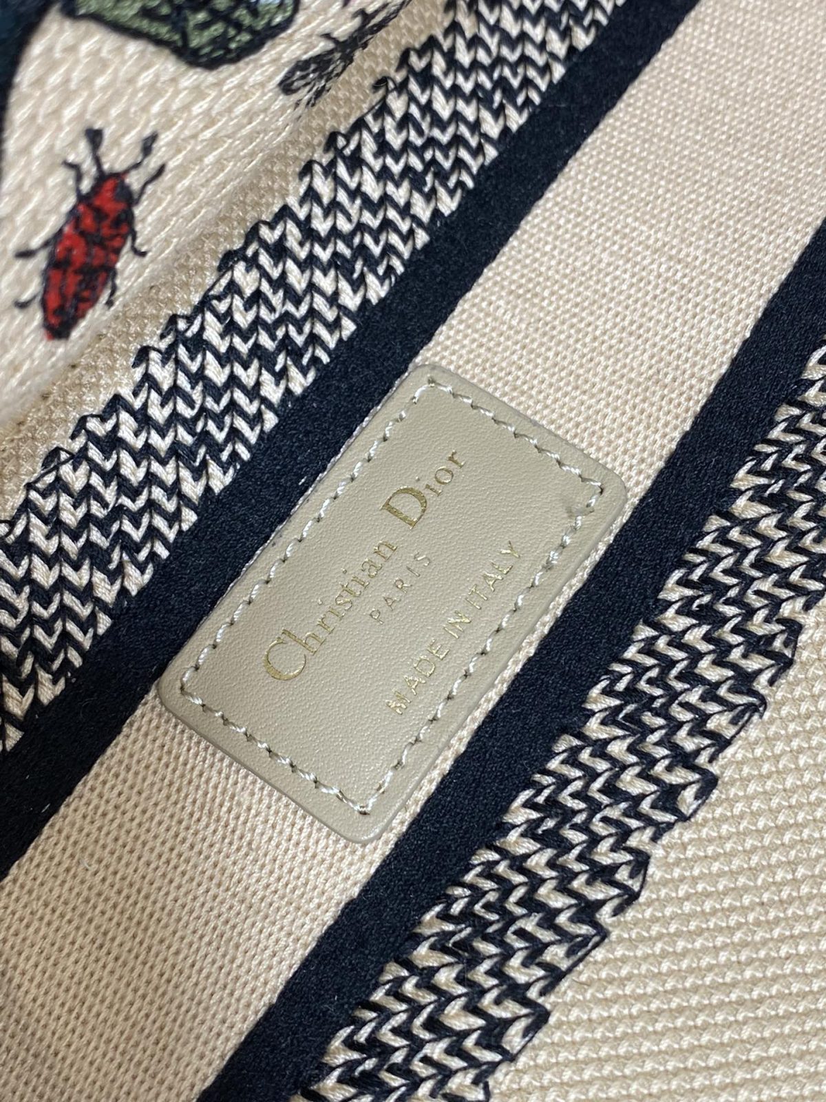 Dior Lady Handbag - Image 8