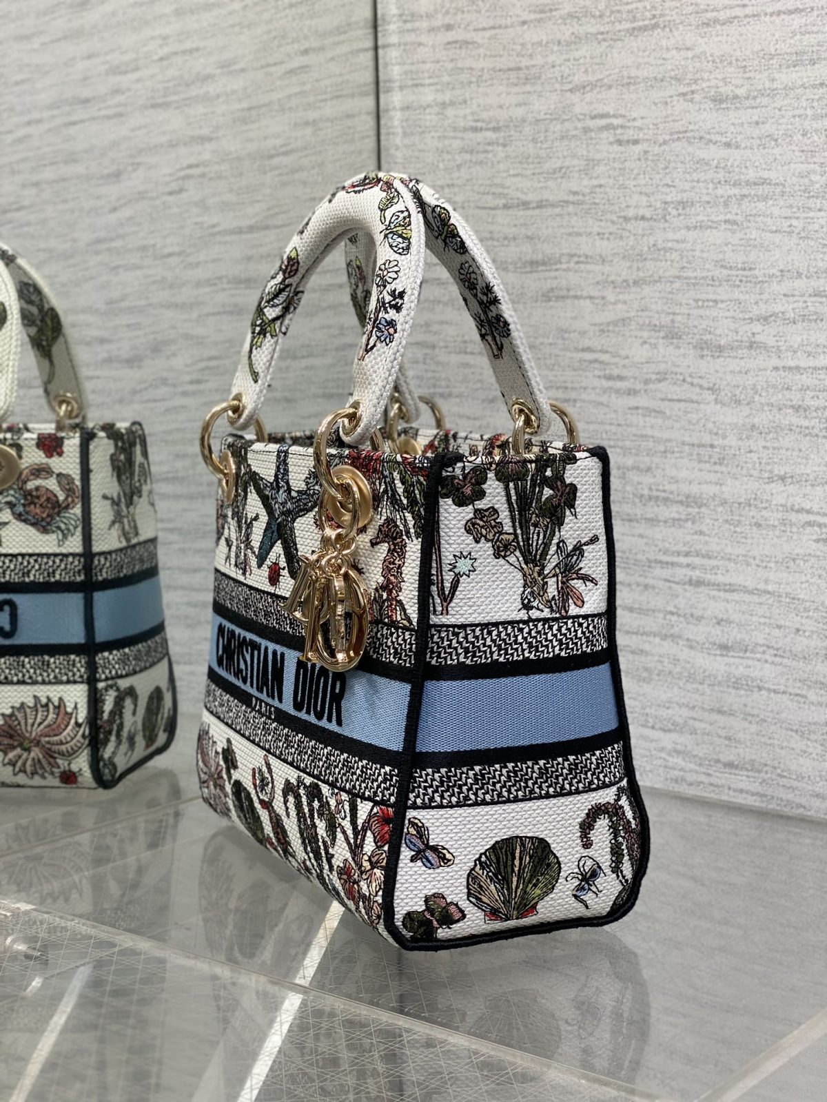 Dior Lady Handbag - Image 6