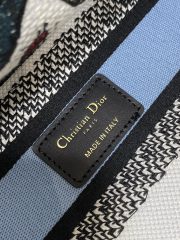 Dior Lady Handbag - Image 9