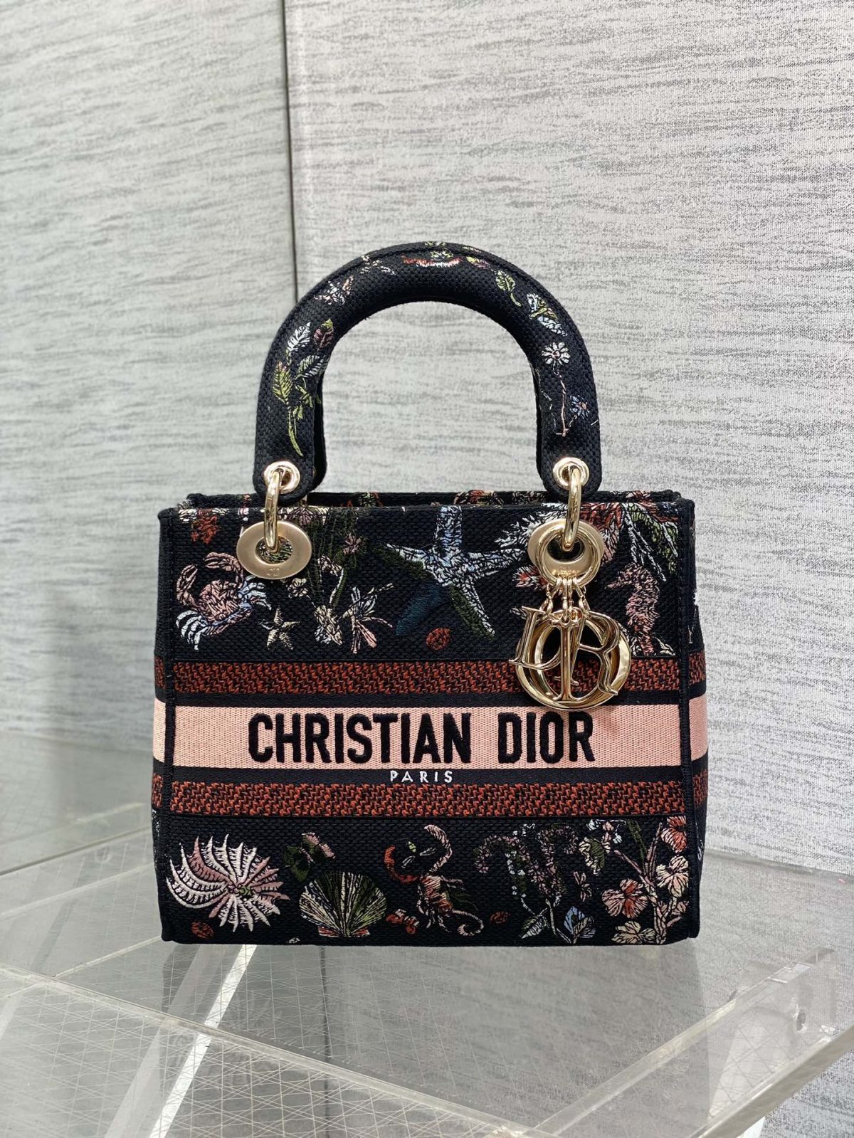 Dior Lady Handbag - Image 2