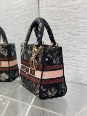Dior Lady Handbag - Image 4